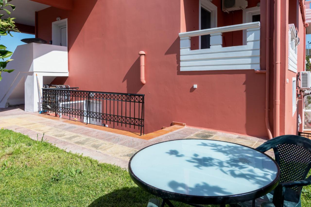 Bona'S Guest House Agia  Exteriér fotografie
