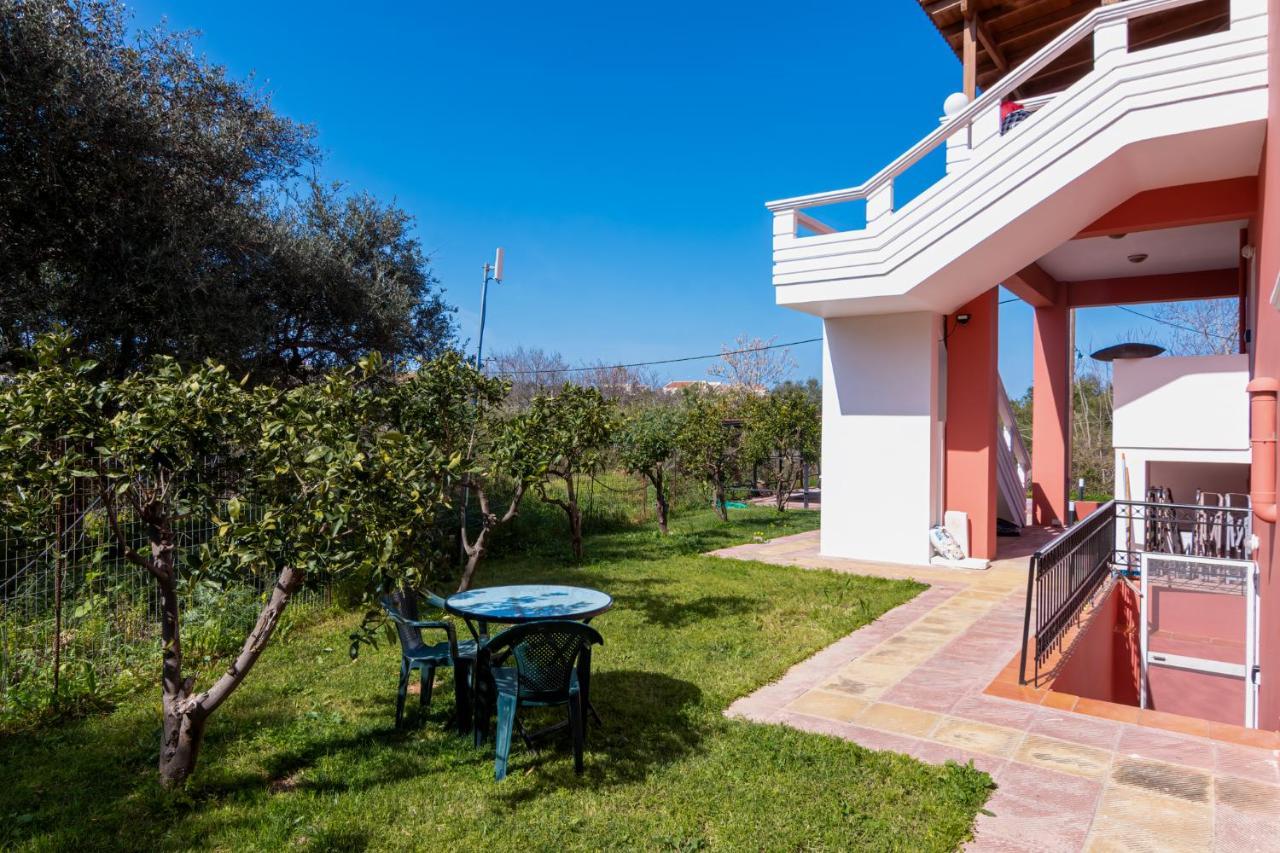 Bona'S Guest House Agia  Exteriér fotografie
